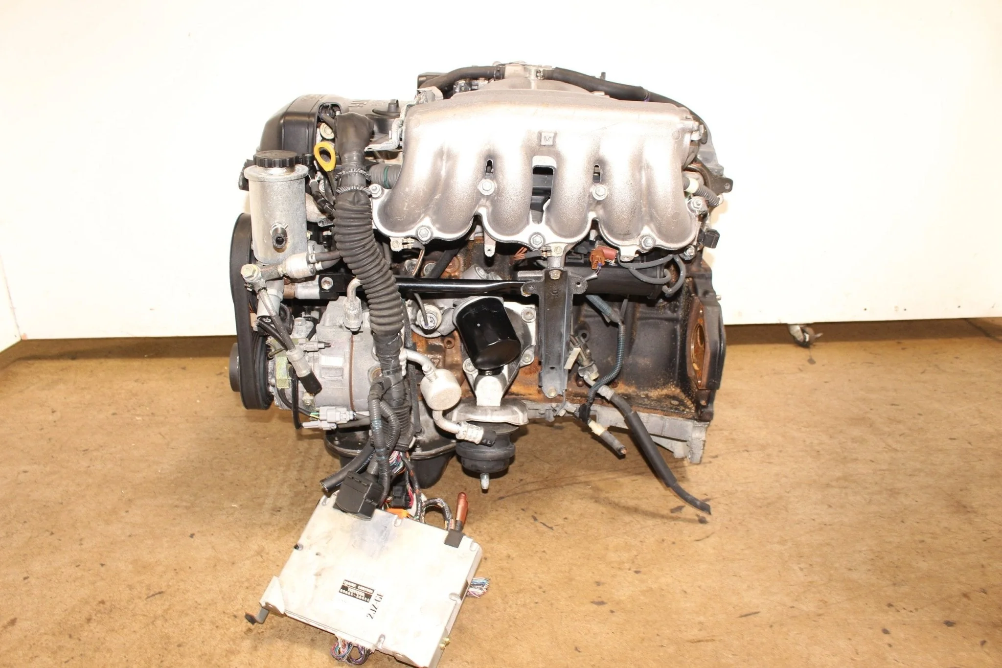 1998 1999 2000 2001 2002 2003 2004 2005 Lexus GS300 Engine VVT-I V6 3.0L 2JZ-GE JDM Motors - Image 6