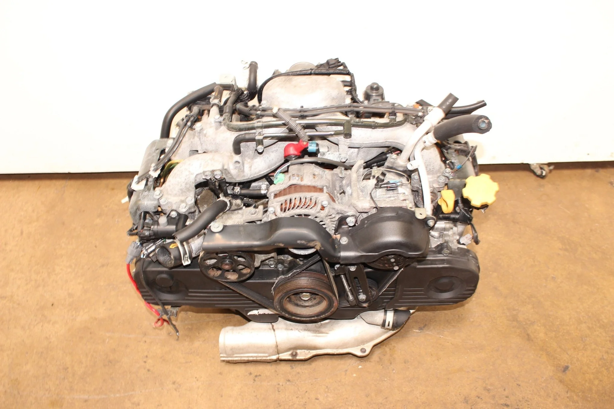 2000-2005 Subaru Legacy JDM Engine 2.0L SOHC EJ20 - EJ25 2.5L Replacement JDM Motor