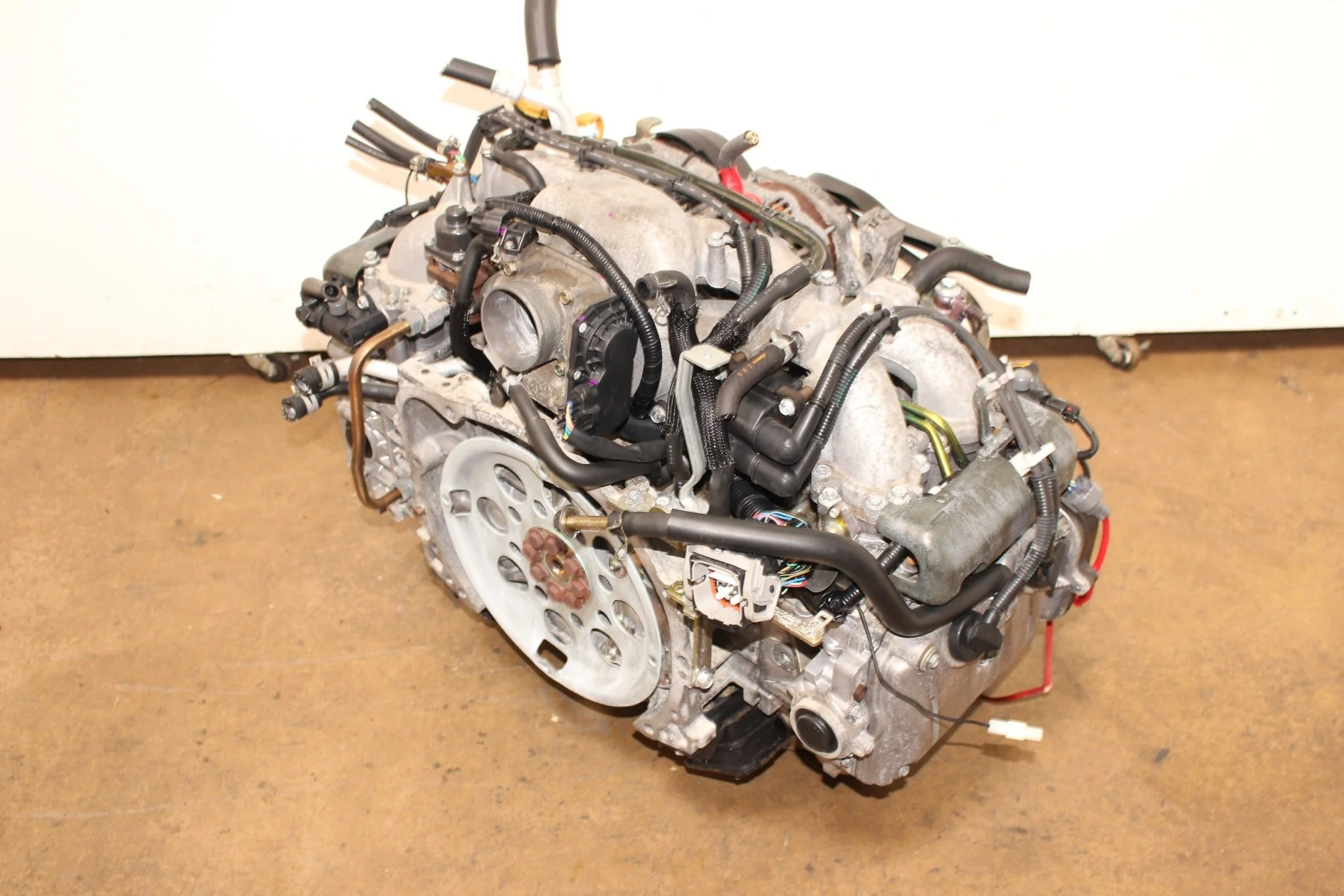 2000-2005 Subaru Impreza JDM Engine 2.0L SOHC EJ20 - EJ25 2.5L Replacement JDM Motor - Image 9
