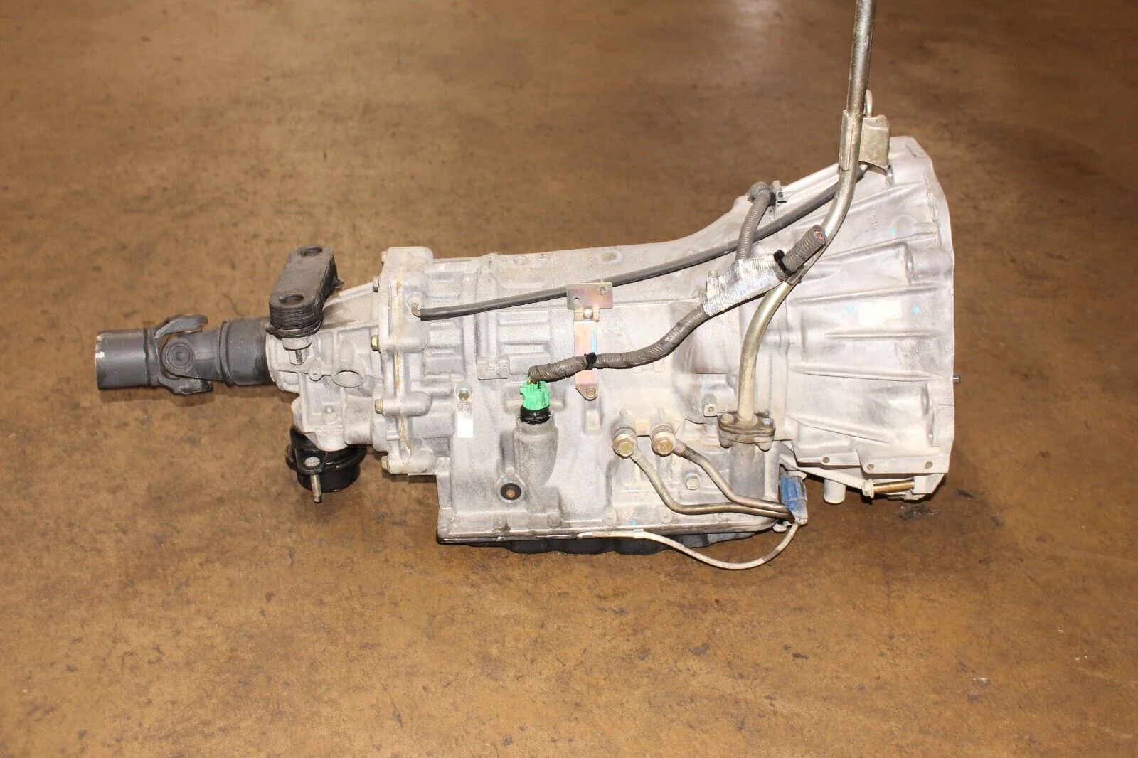 2002-2006 Nissan 350Z RWD Automatic JDM Transmission 3.5L V6 VQ35DE - Image 5