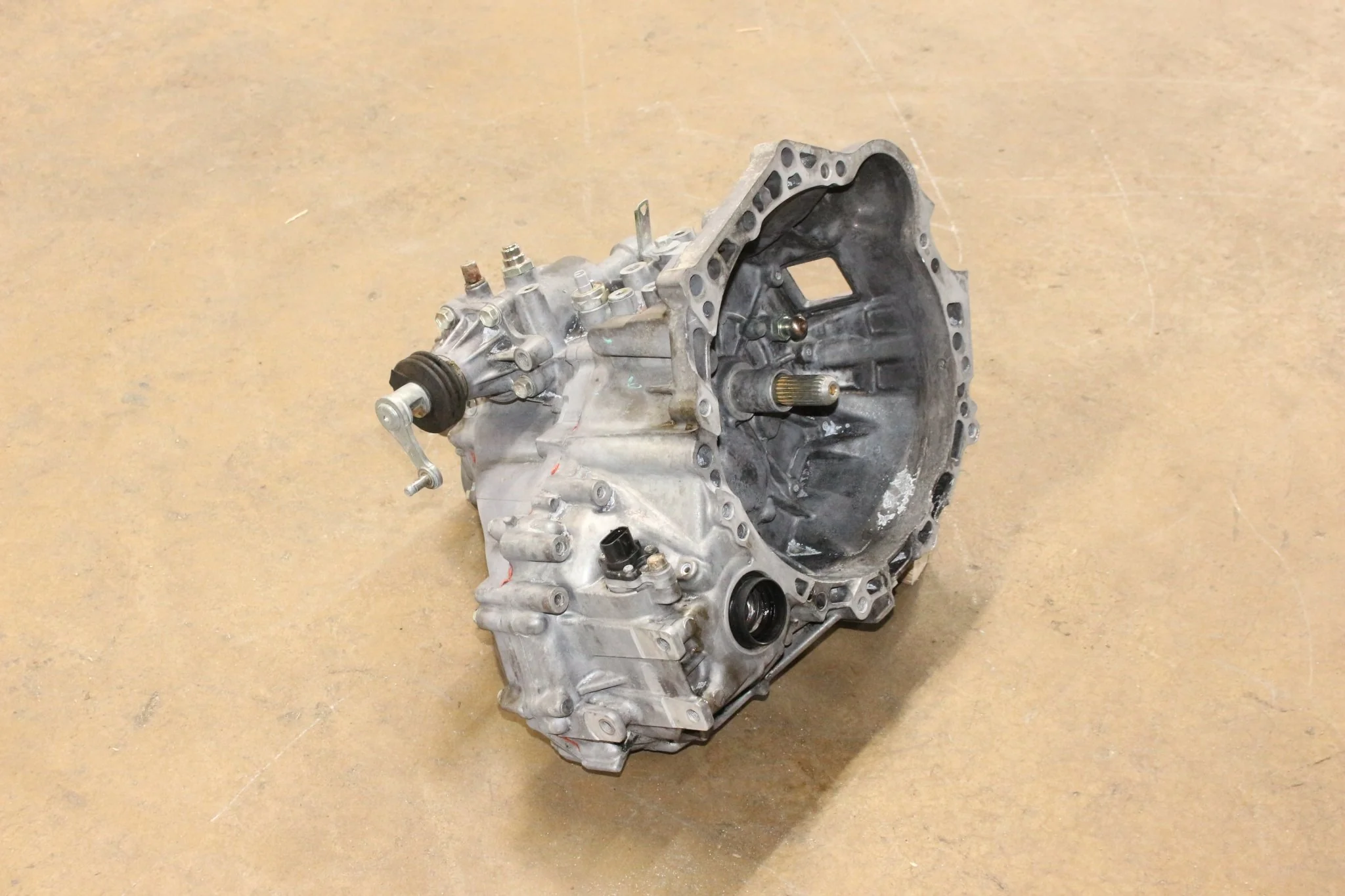 2003-2008 Toyota Matrix Manual JDM Transmission 5 Speed 1.8L 1ZZFE - Image 5