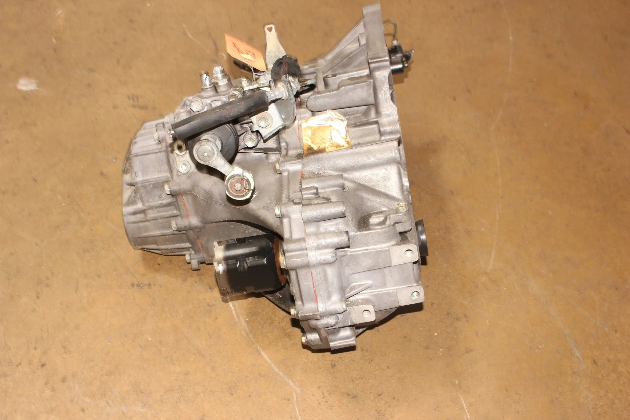 2003 2004 2005 2006 2007 2008 Toyota Matrix XRS Manual JDM Transmission 6 Speed 1.8L 2ZZGE - Image 3