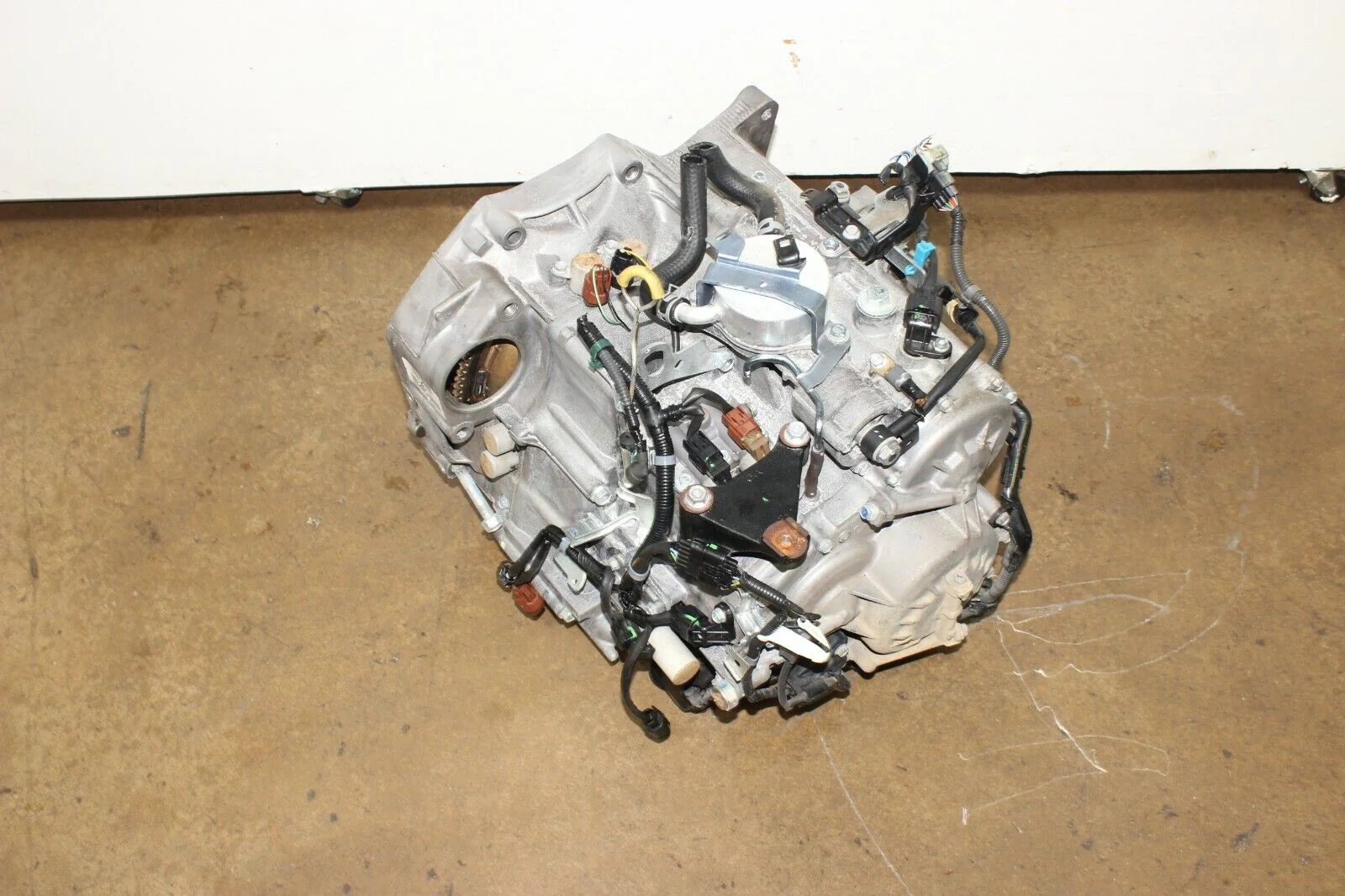 2003-2007 Honda Accord V6 3.0L 5 Speed Auto Transmission JDM J30A - Image 3
