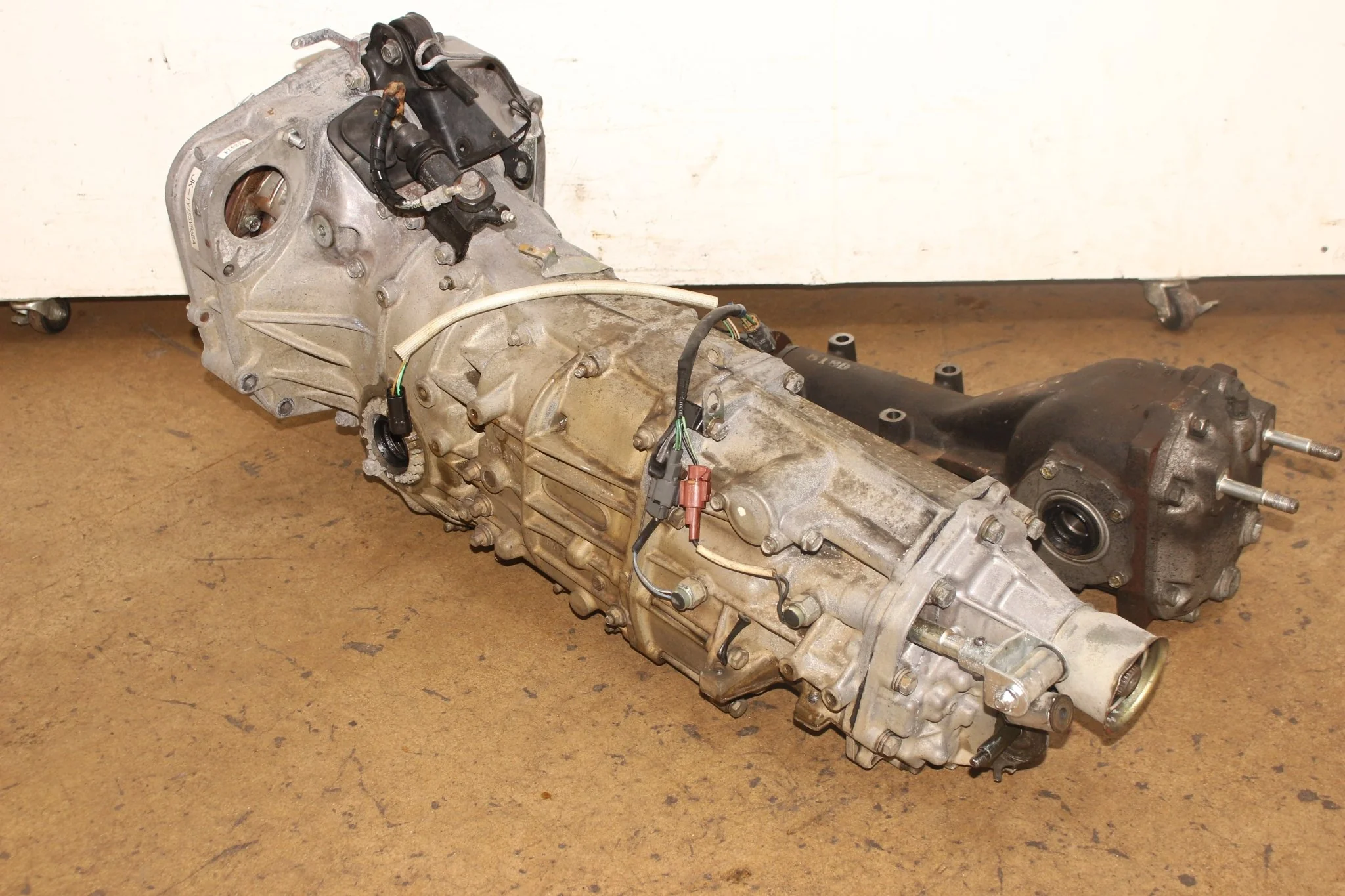 2004 2005 2006 2007 Subaru Impreza WRX Turbo Manual Transmission Rear DIFF JDM EJ205 - Image 4