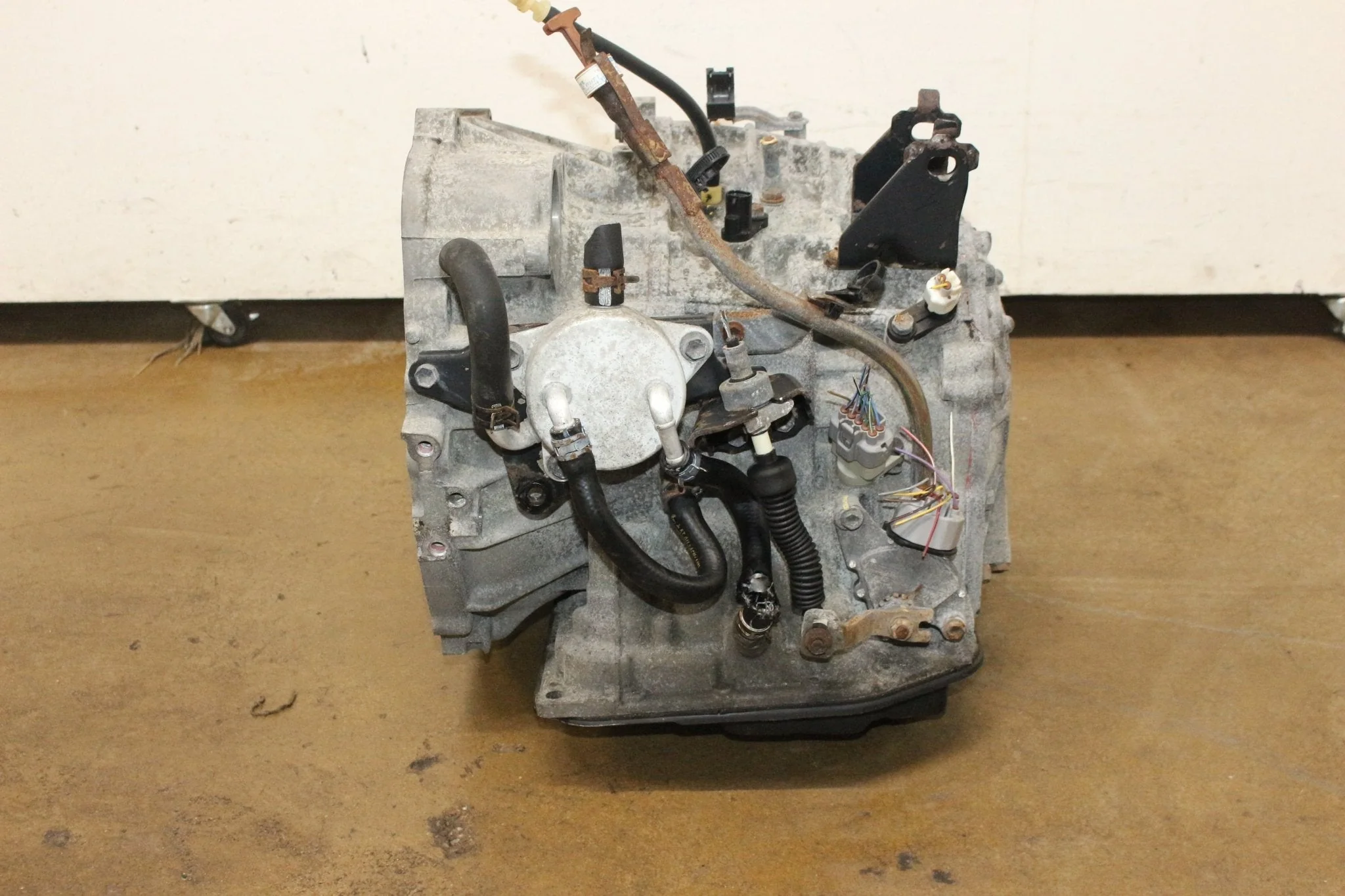2005 2006 2007 2008 2009 2010 Scion TC Transmission Automatic 2.4L 2AZ JDM - Image 4