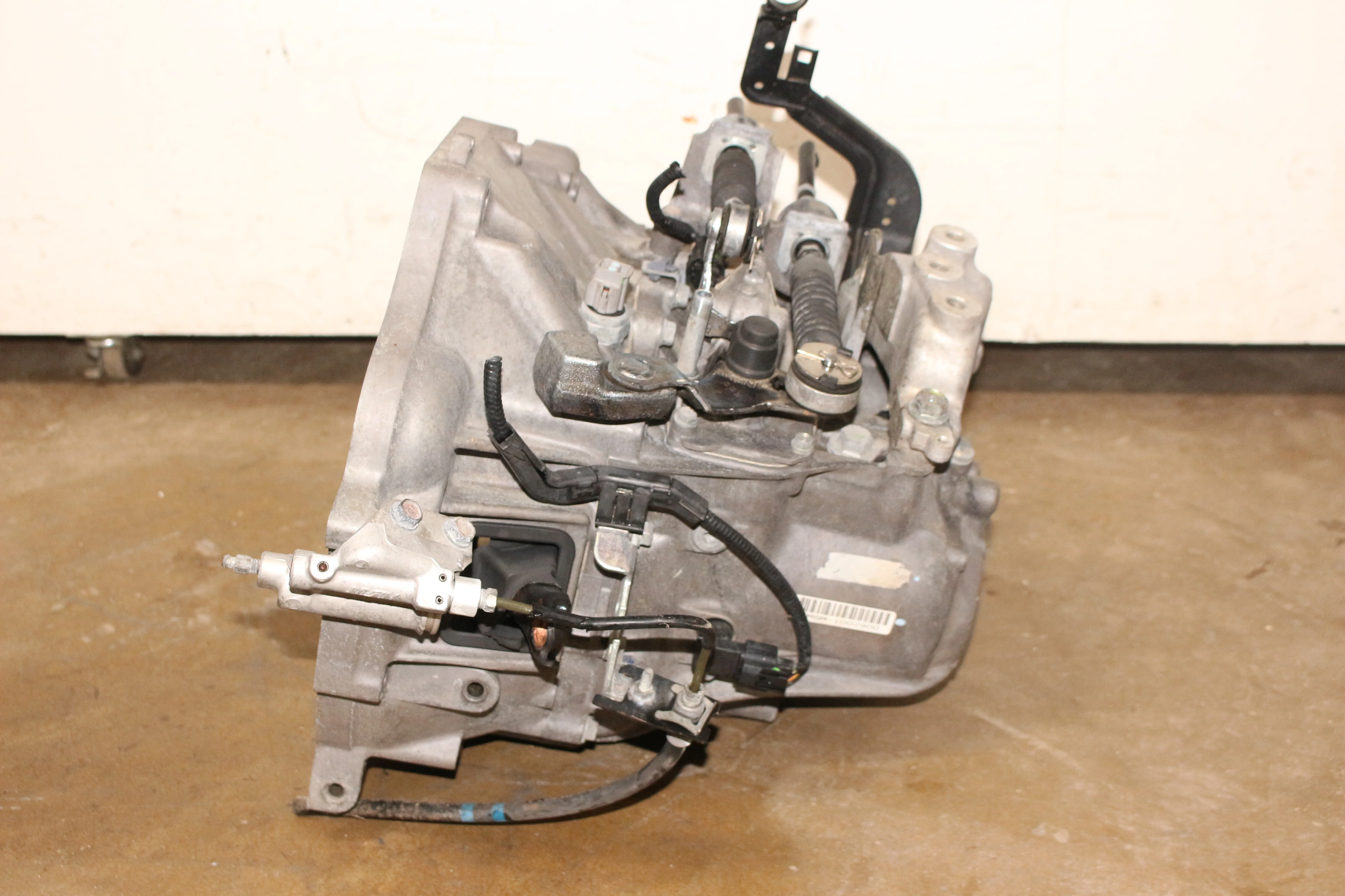 2009-2014 Acura TSX Manual Transmission 6-Speed  SM5M 2.4L 4 CYL K24Z3 JDM K24A - Image 4