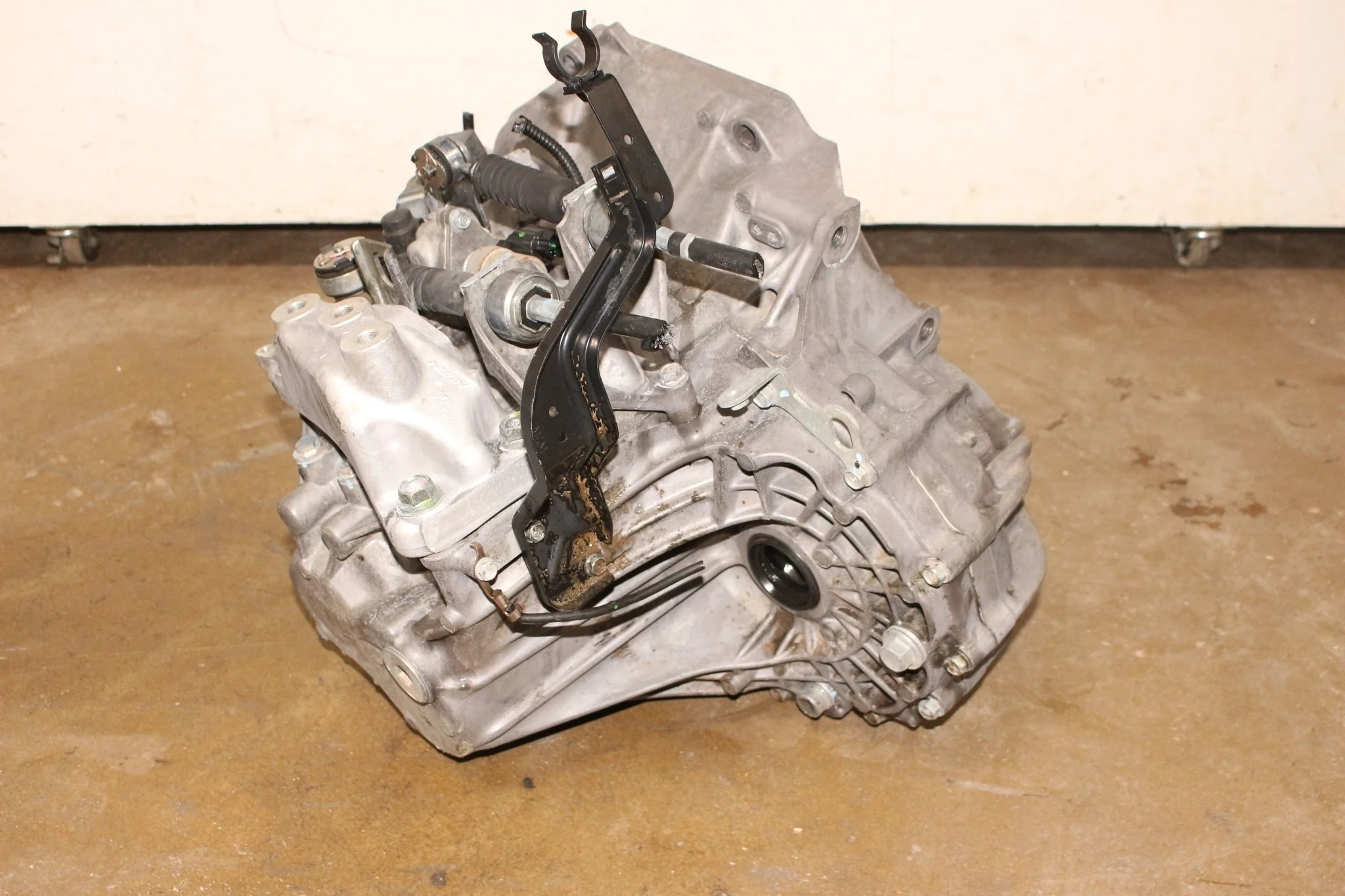 2009-2014 Acura TSX Manual Transmission 6-Speed  SM5M 2.4L 4 CYL K24Z3 JDM K24A - Image 9