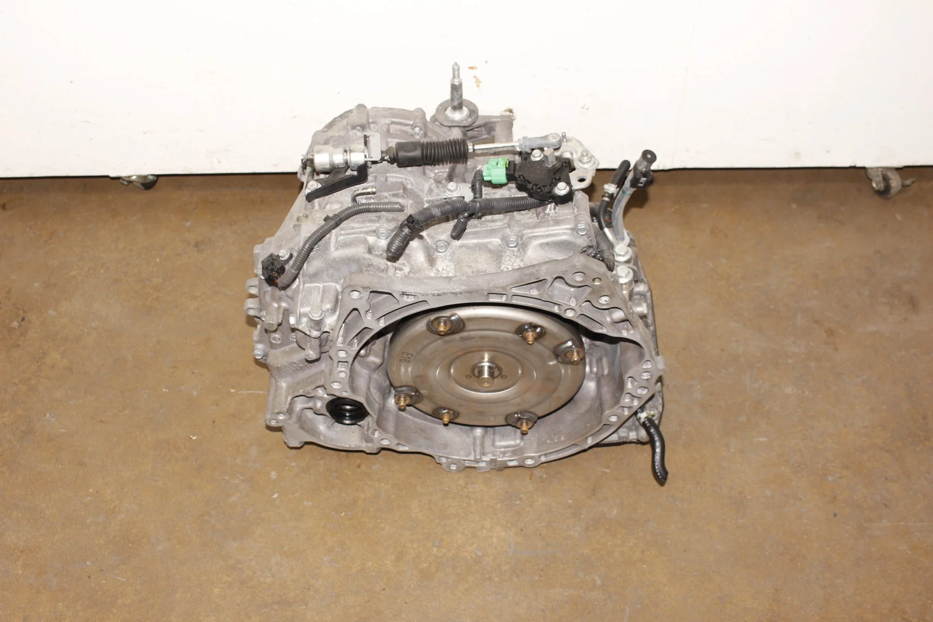 2010-2012 Nissan Cube CVT Automatic JDM Transmission 1.8L MR18DE - Image 2