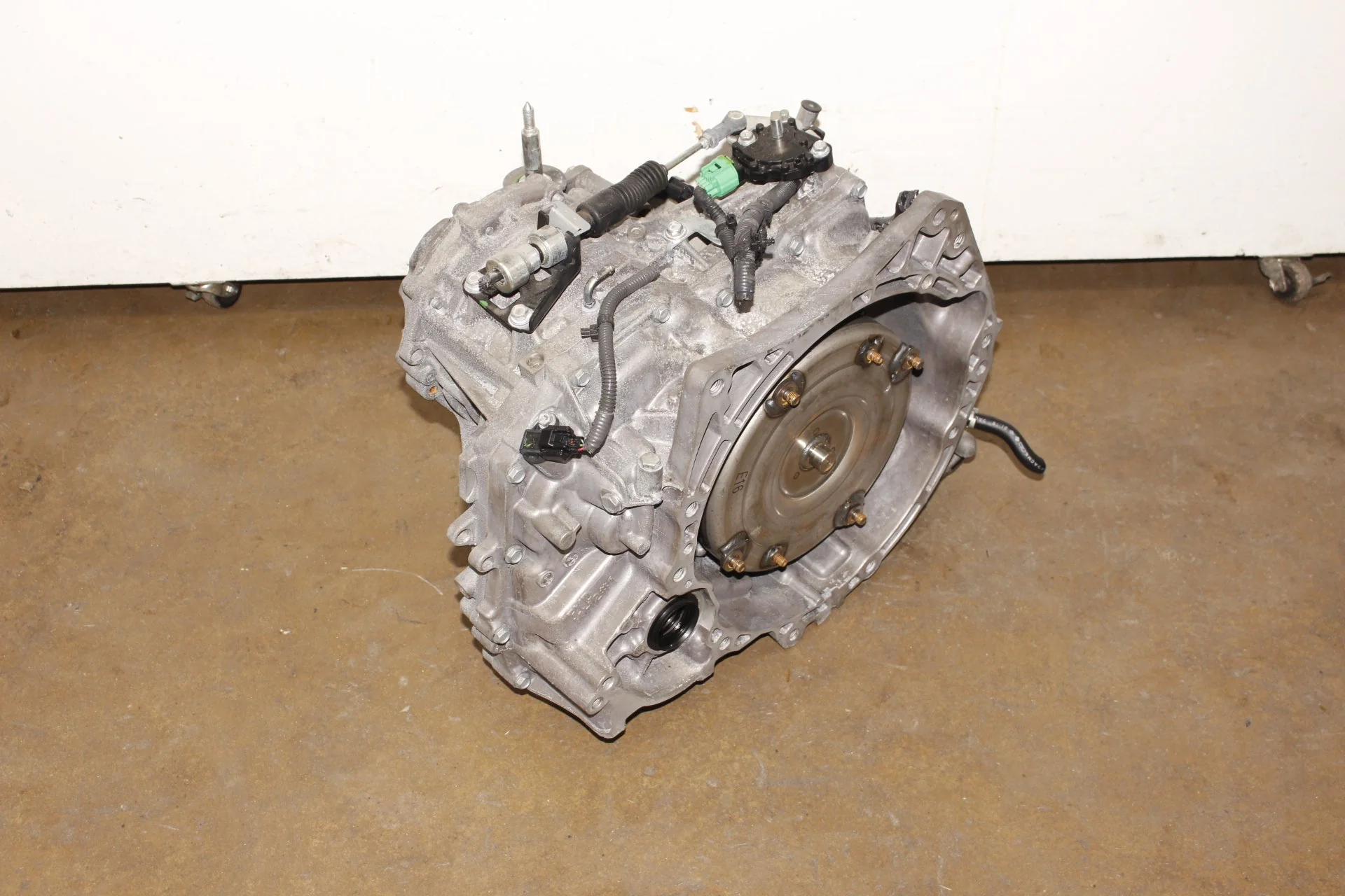 2010-2012 Nissan Cube CVT Automatic JDM Transmission 1.8L MR18DE - Image 3