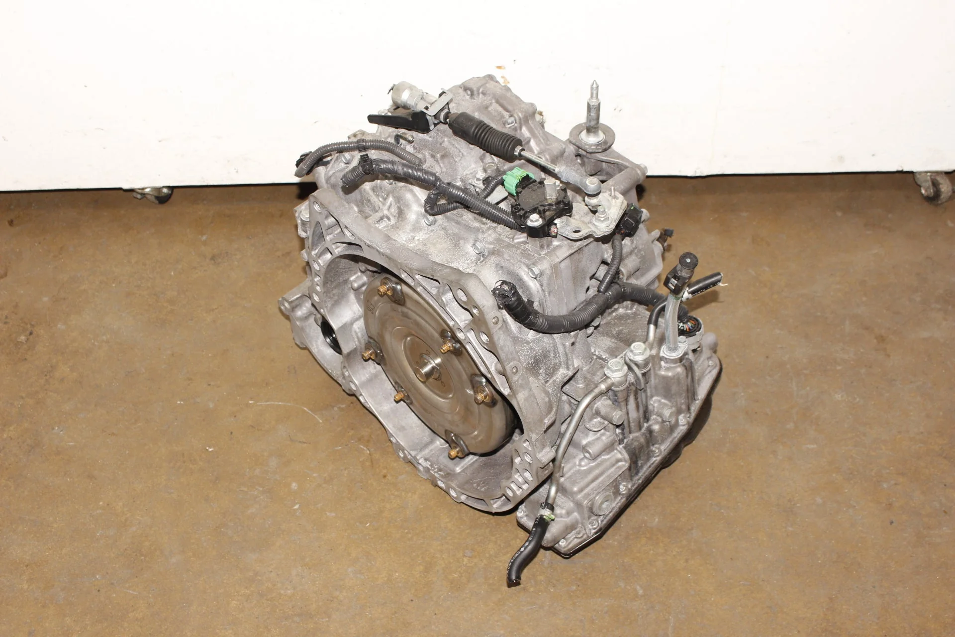 2010-2012 Nissan Cube CVT Automatic JDM Transmission 1.8L MR18DE - Image 9