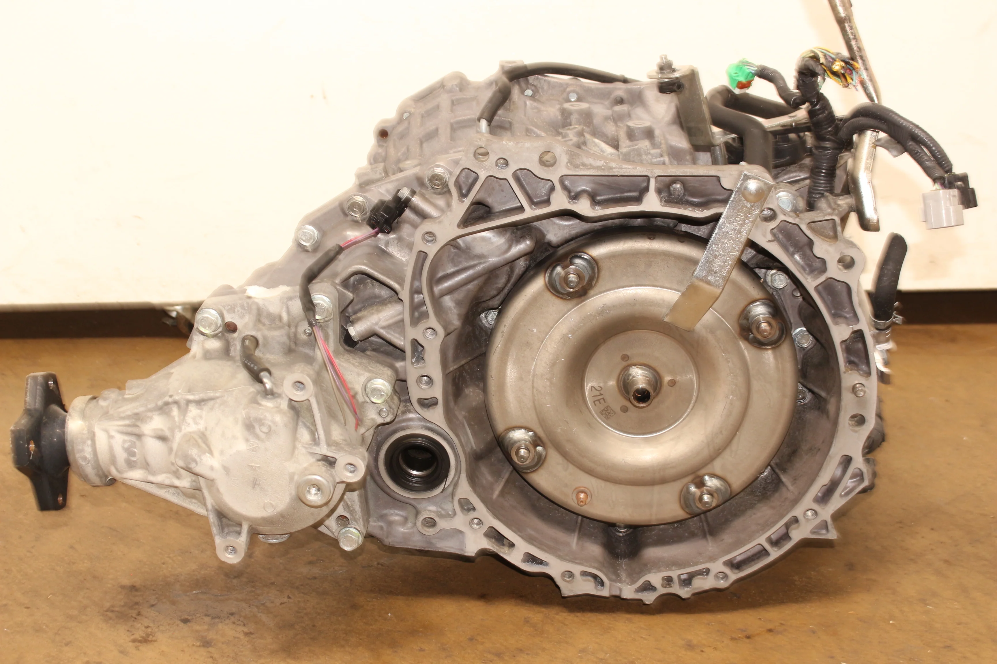 2011 2012 2013 2014 2015 Nissan Rogue QR25DE 2.5L CVT AWD 4WD Automatic Transmission JDM - Image 2