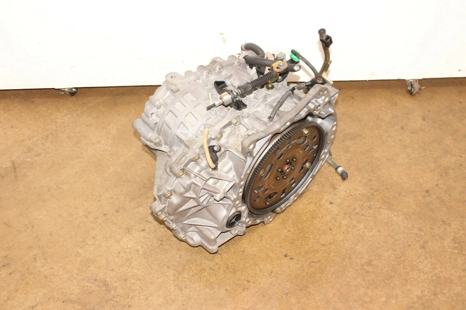 2013-2014 Nissan NV200 Transmission CVT Automatic 2.0L MR20 JDM - Image 10