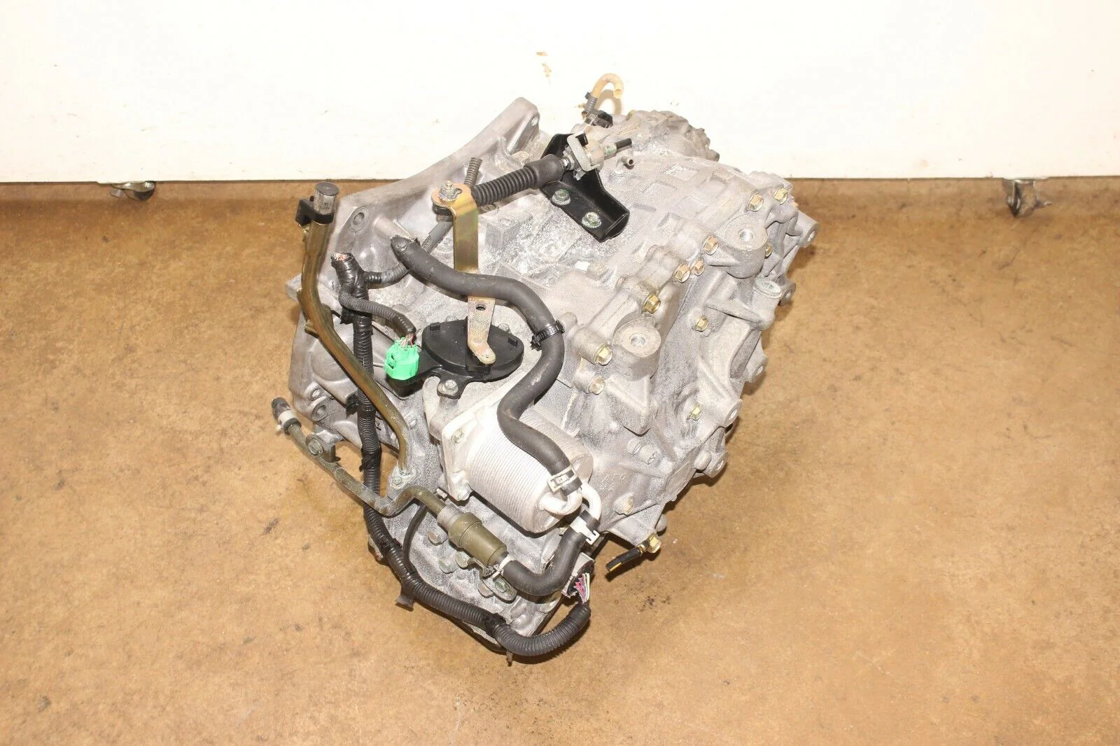 2013-2014 Nissan NV200 Transmission CVT Automatic 2.0L MR20 JDM - Image 5