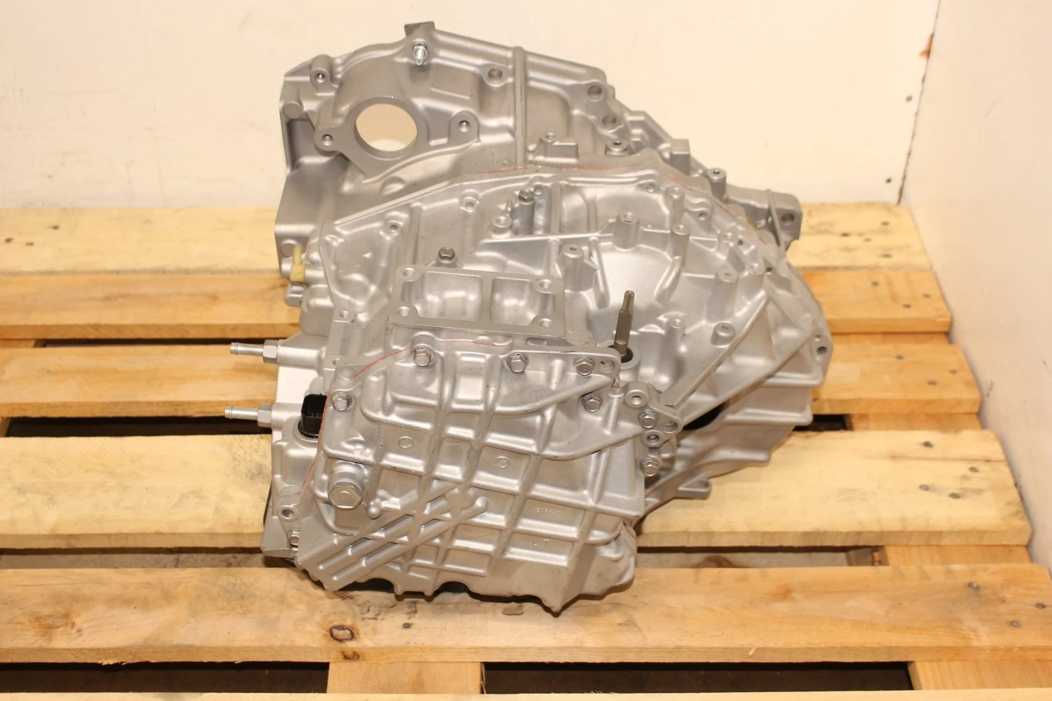 Brand New 2013-2018 Toyota Rav4 2AR-FE 2.5L Rav4 AWD Automatic Transmission U760F JDM - Image 2
