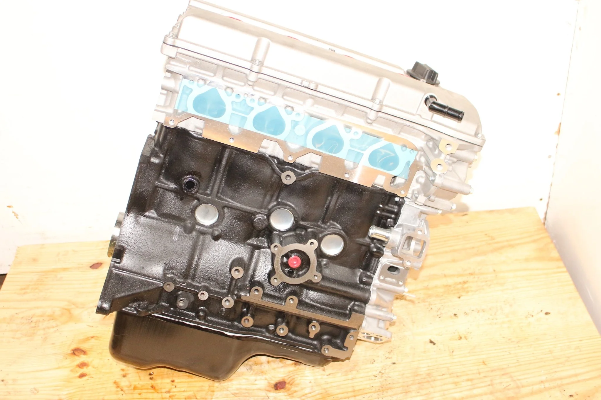 Brand New 1998 2004 Nissan Frontier Engine 2.4L RWD KA24DE Motor - Image 3