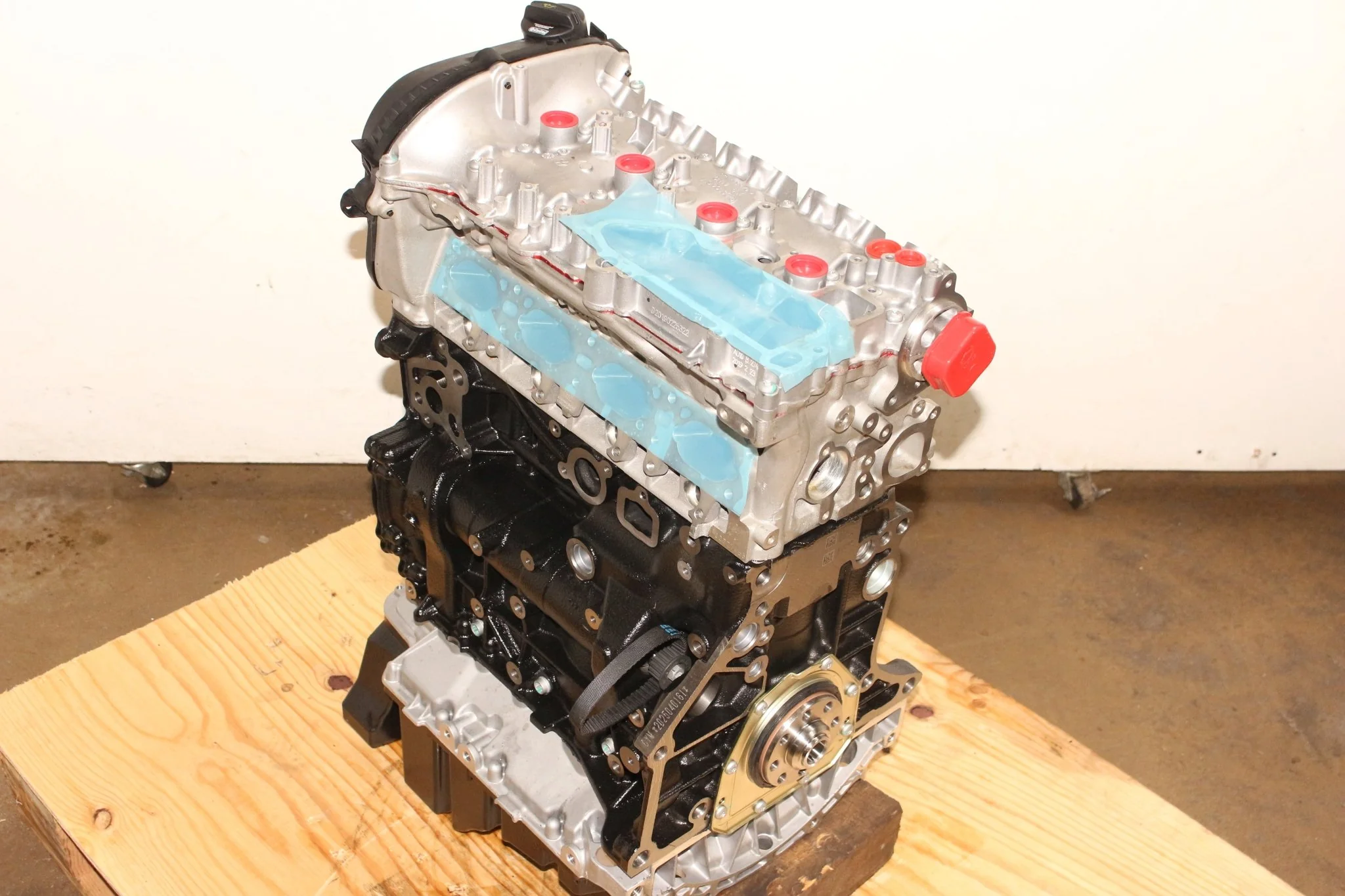 Brand New 2018 2019 2020 Audi Q5 2.0L Turbo Engine CYM 4-Cylinder GEN 3 Motor - Image 14