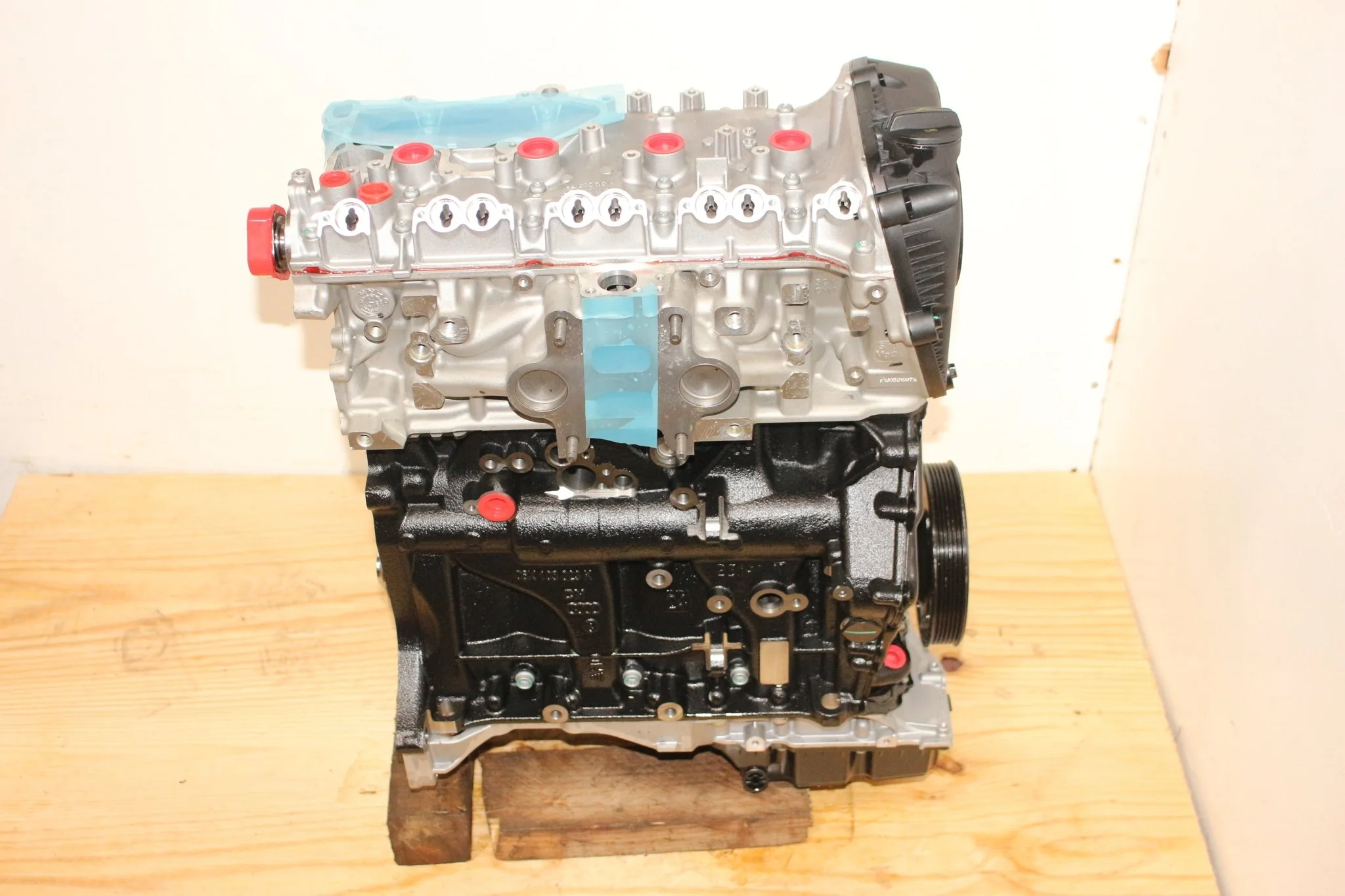 Brand New 2018 2019 2020 Audi Q5 2.0L Turbo Engine CYM 4-Cylinder GEN 3 Motor - Image 5