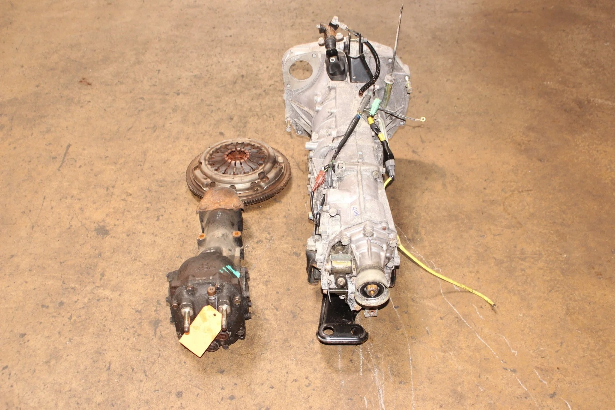 2007-2012 Subaru Legacy GT Turbo Manual JDM Transmission 5 Speed 2.0L EJ205 - Image 9