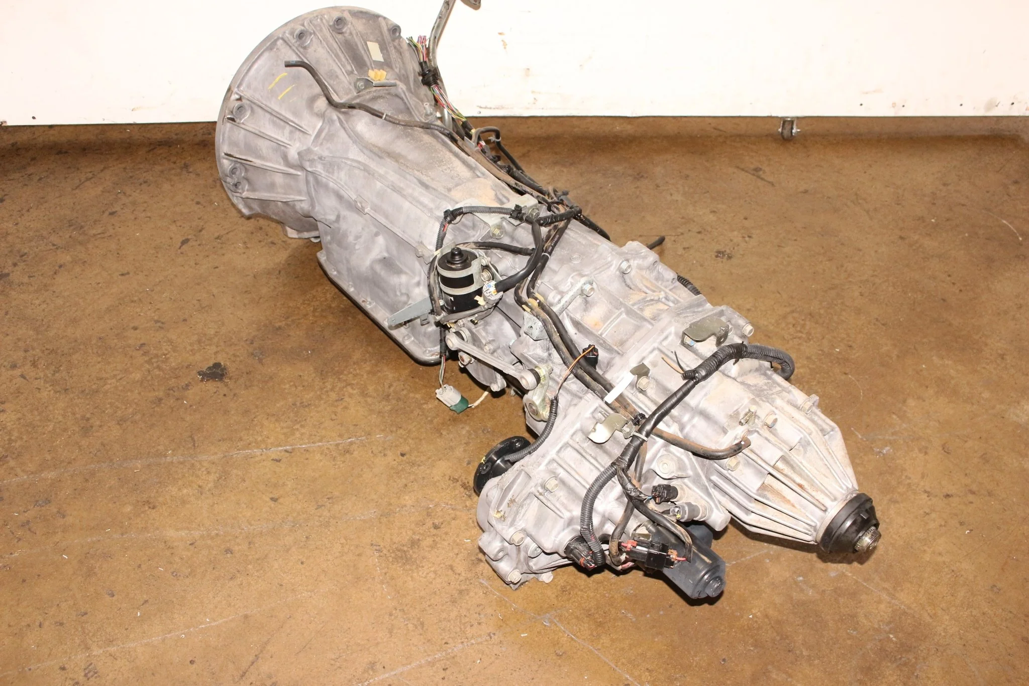JDM 2005-2008 Nissan Frontier Automatic 4.0L AWD Transmission VQ40DE