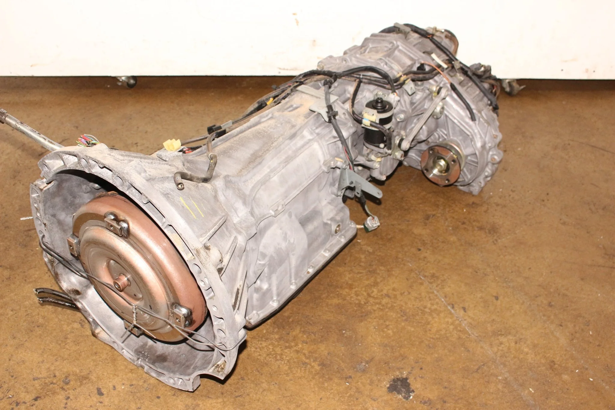 JDM 2005-2008 Nissan Frontier Automatic 4.0L AWD Transmission VQ40DE - Image 3