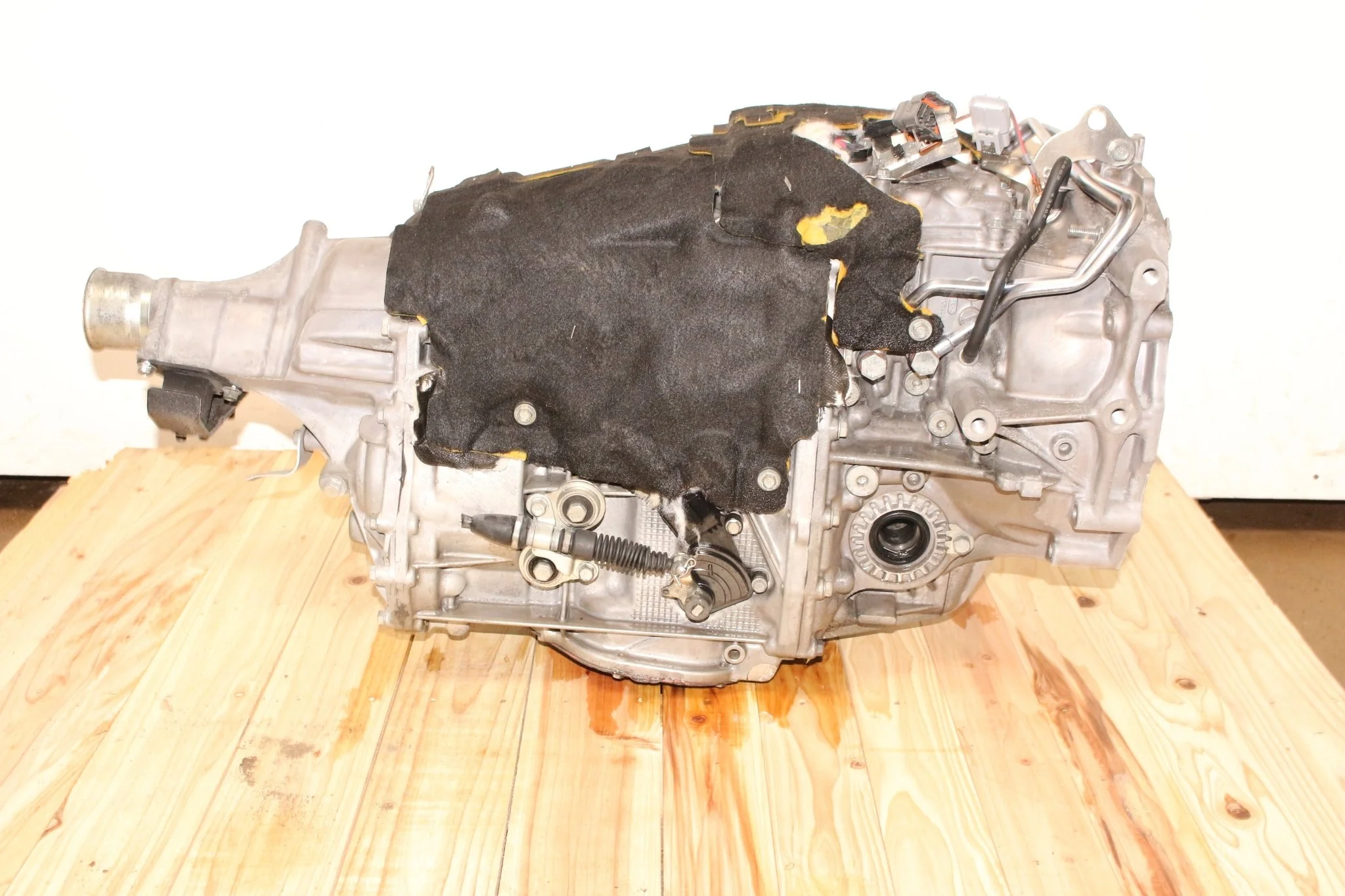 Subaru Legacy Automatic CVT 2013-2017 JDM Transmission 2.5L FB25 - Image 3